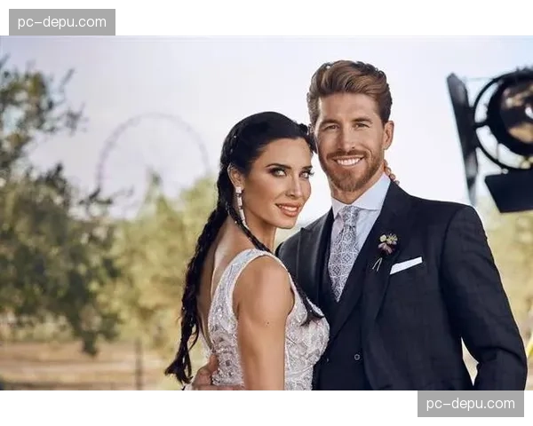 大罗50岁生日与娇妻近照曝光经历四段婚姻现财富自由